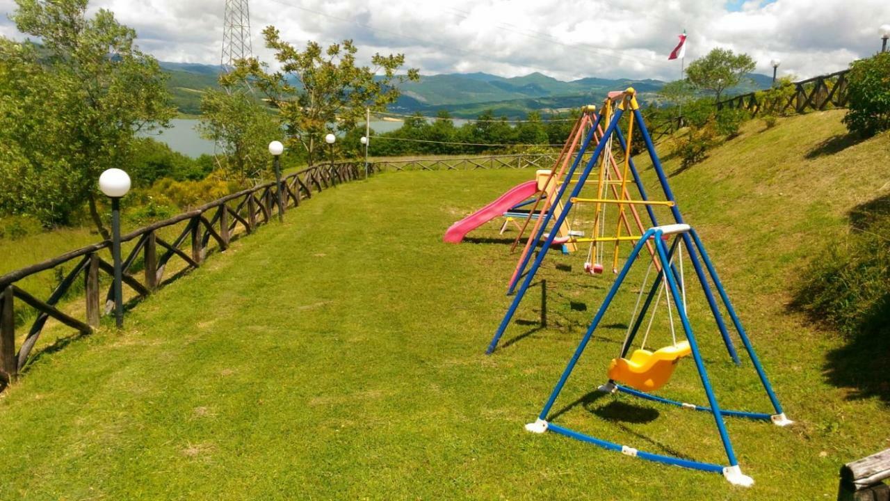 Agriturismo Calcinaia Sul Lago Willa Sansepolcro Zewnętrze zdjęcie